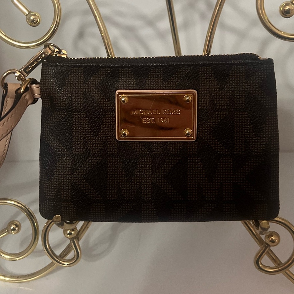Michael Kors wallet - Picture 4 of 4